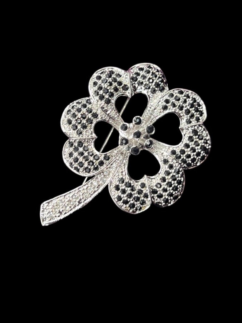 Vintage Flower Brooch Swarovski Crystals and White Gold 18K Electroplate Signed